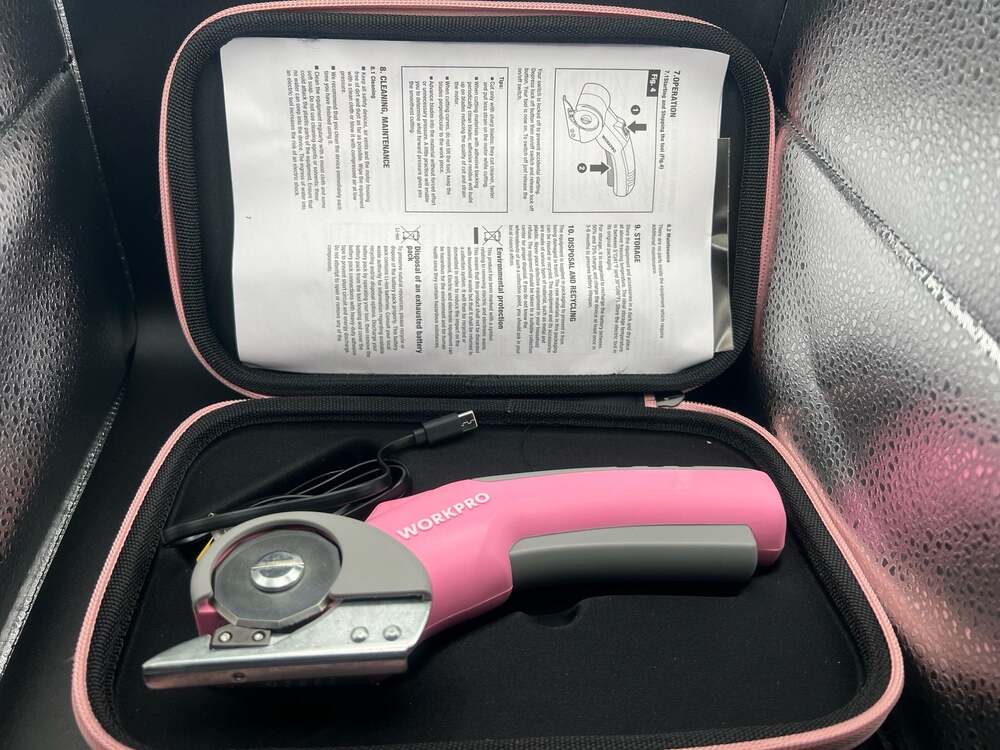 WORKPRO Cordless Electric Scissors with Carrying Case - Picture 2 of 3
